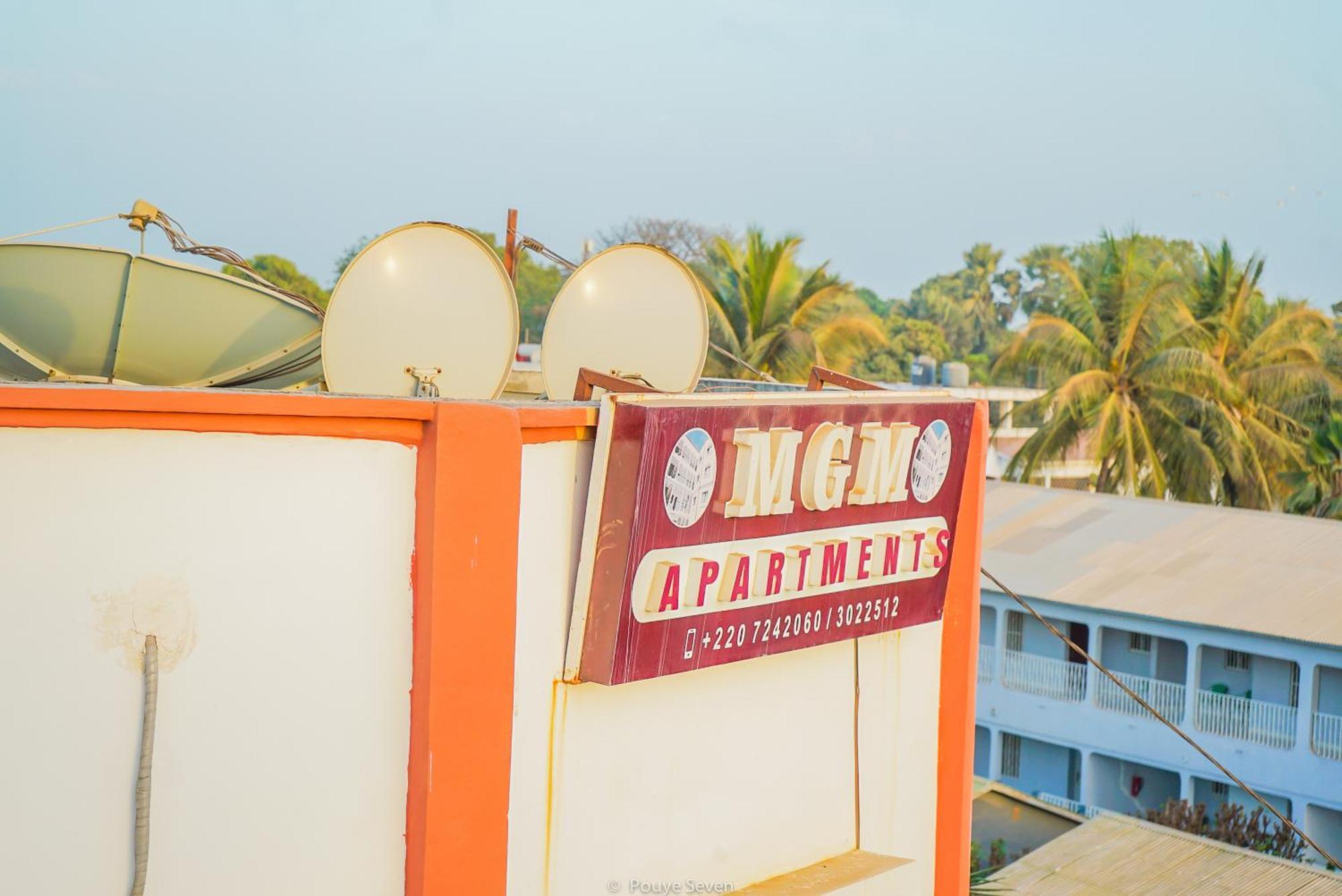 Mgm Apartments Gambia Kololi Kültér fotó