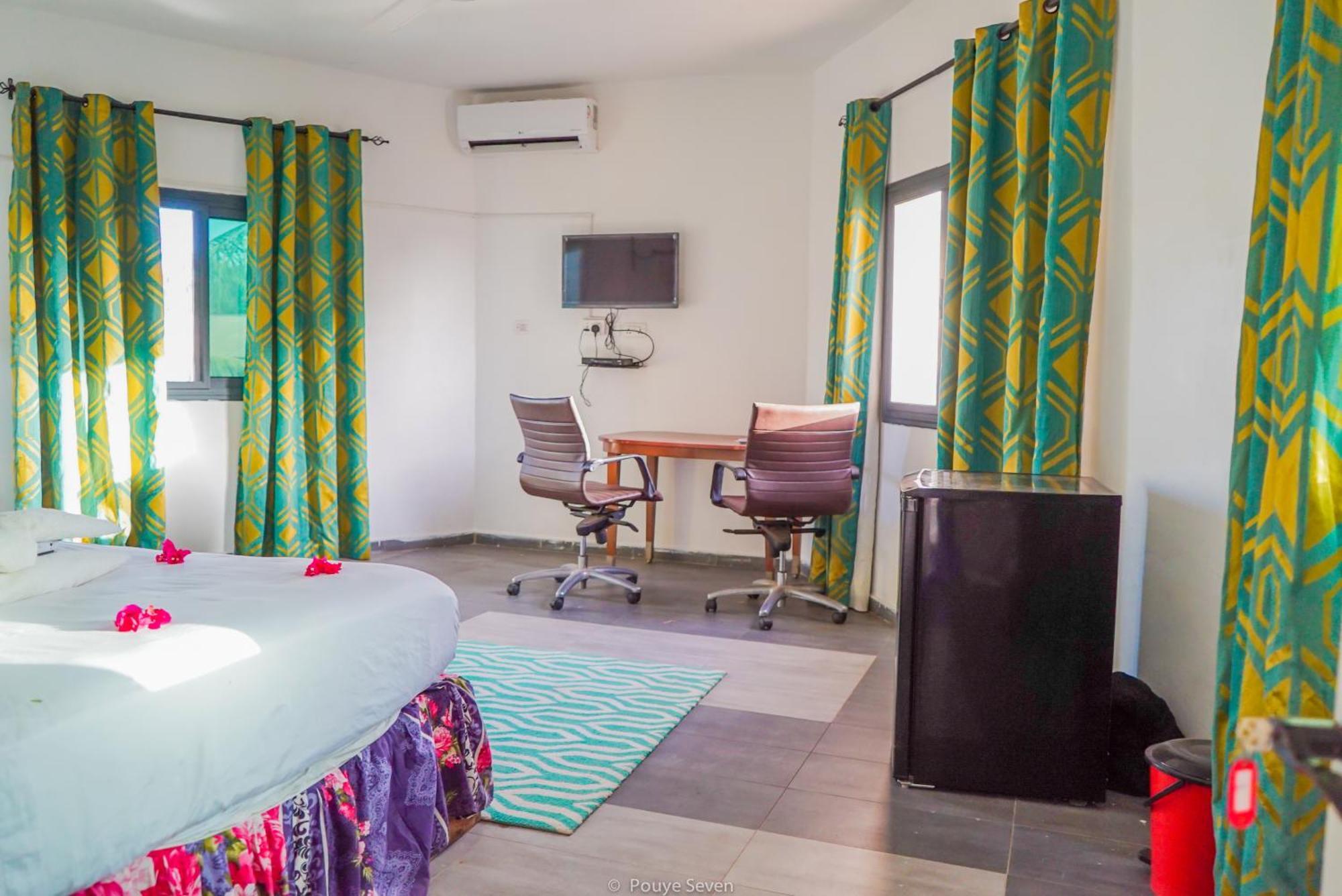 Mgm Apartments Gambia Kololi Kültér fotó